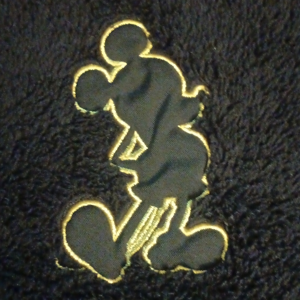 Disney Gold Collection Authentic Spirit Jersey - Picture 7 of 8